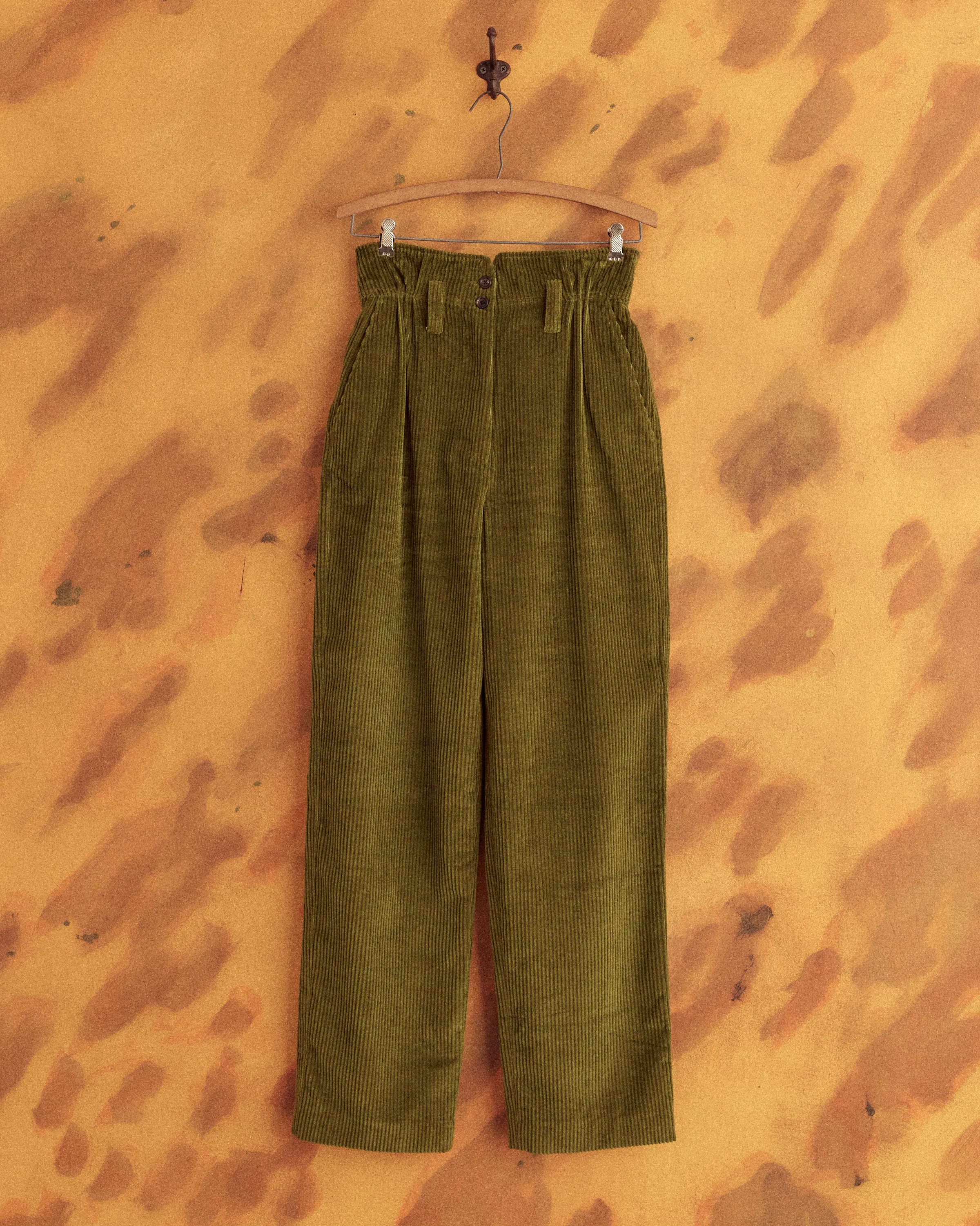 Corduroy Shakey Trousers - Olive