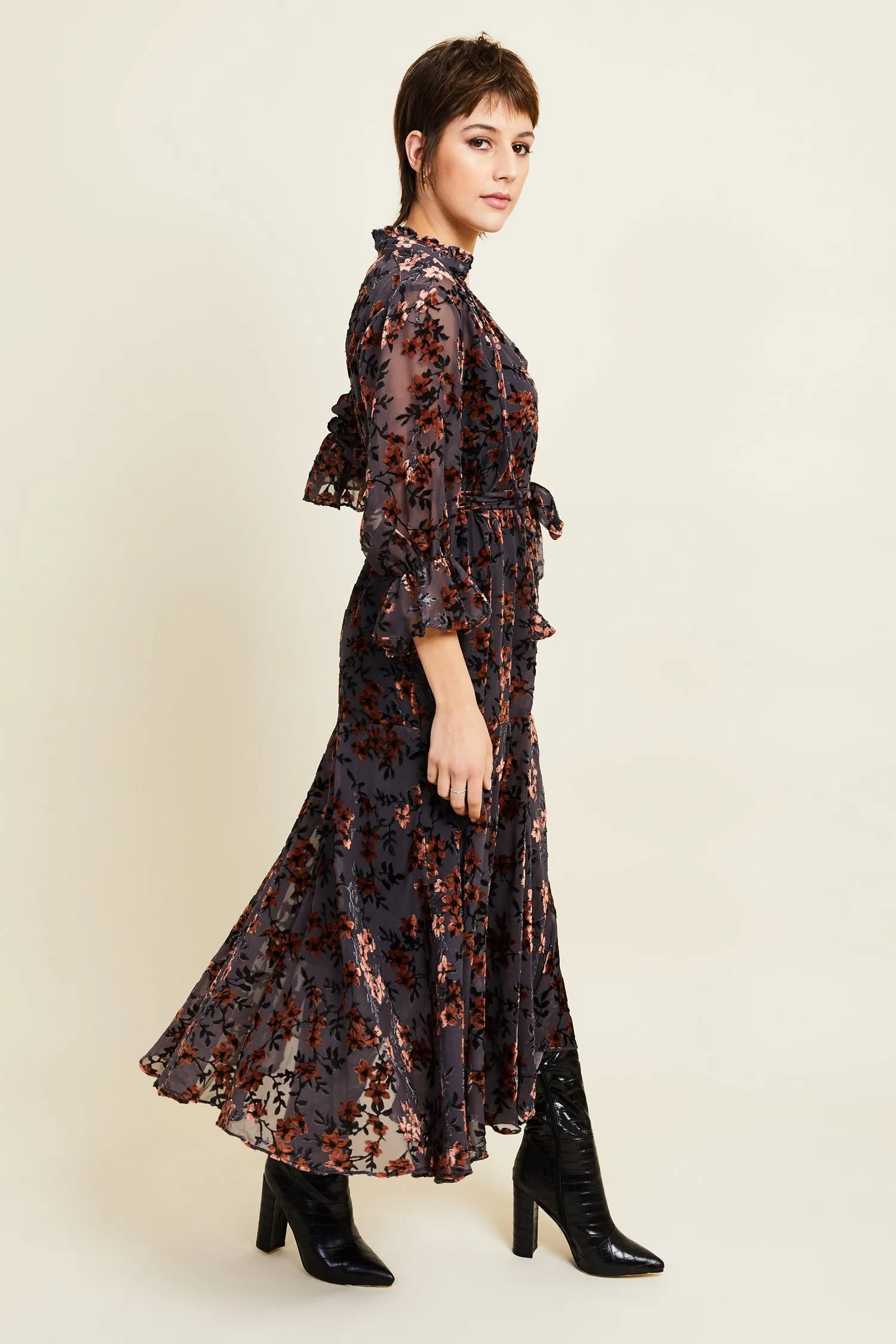 Kamare Ingrid Dress - Winter Blossom Burn Out