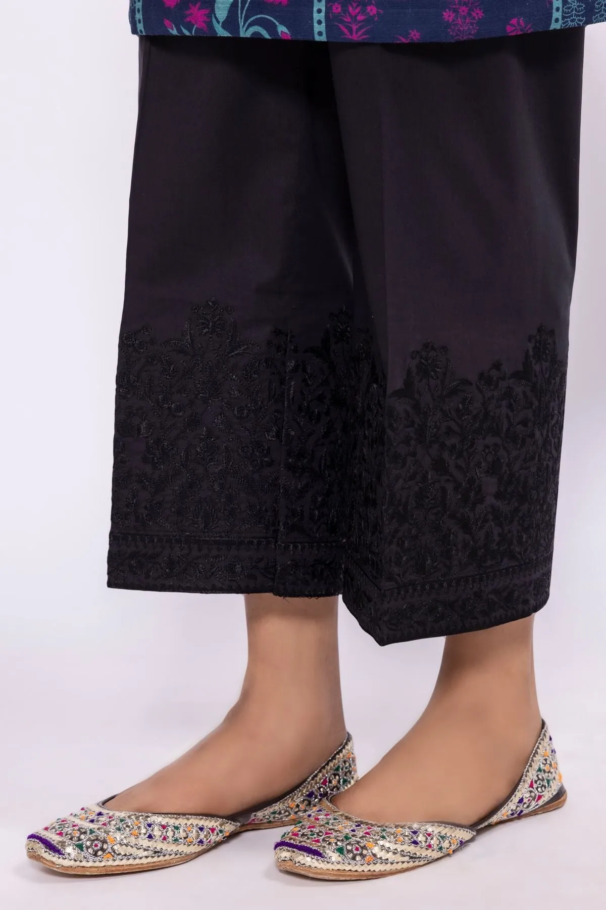 Khaadi Black Cotton & Viscose Trouser