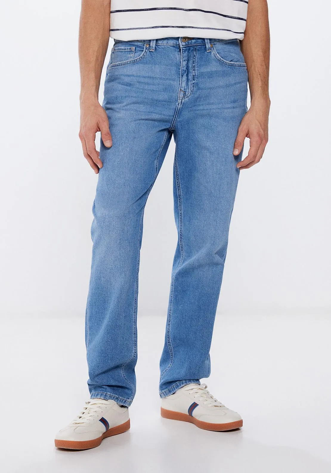 Medium-dark wash regular fit jeans - Blue