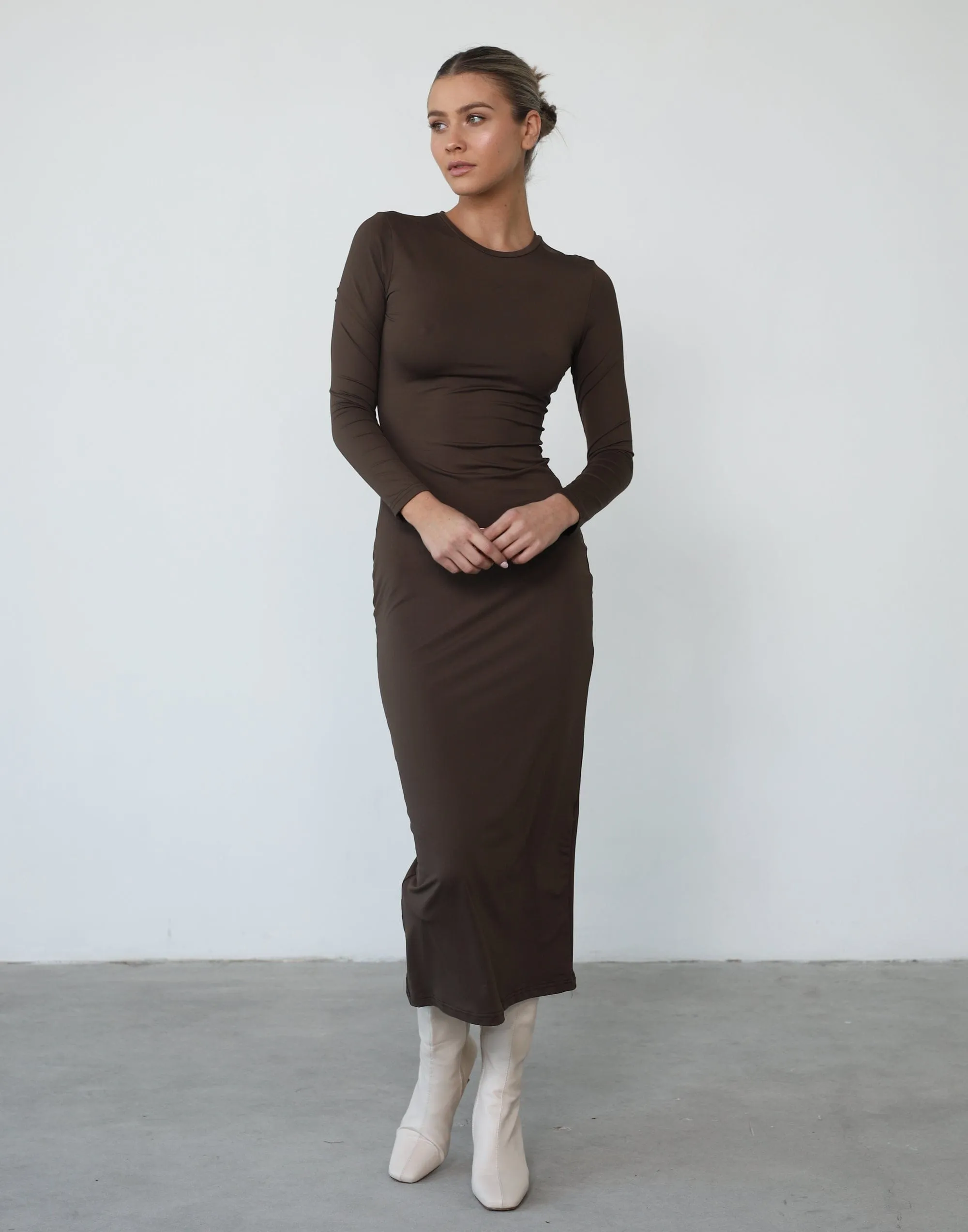 Shontae Long Sleeve Maxi Dress (Brown)