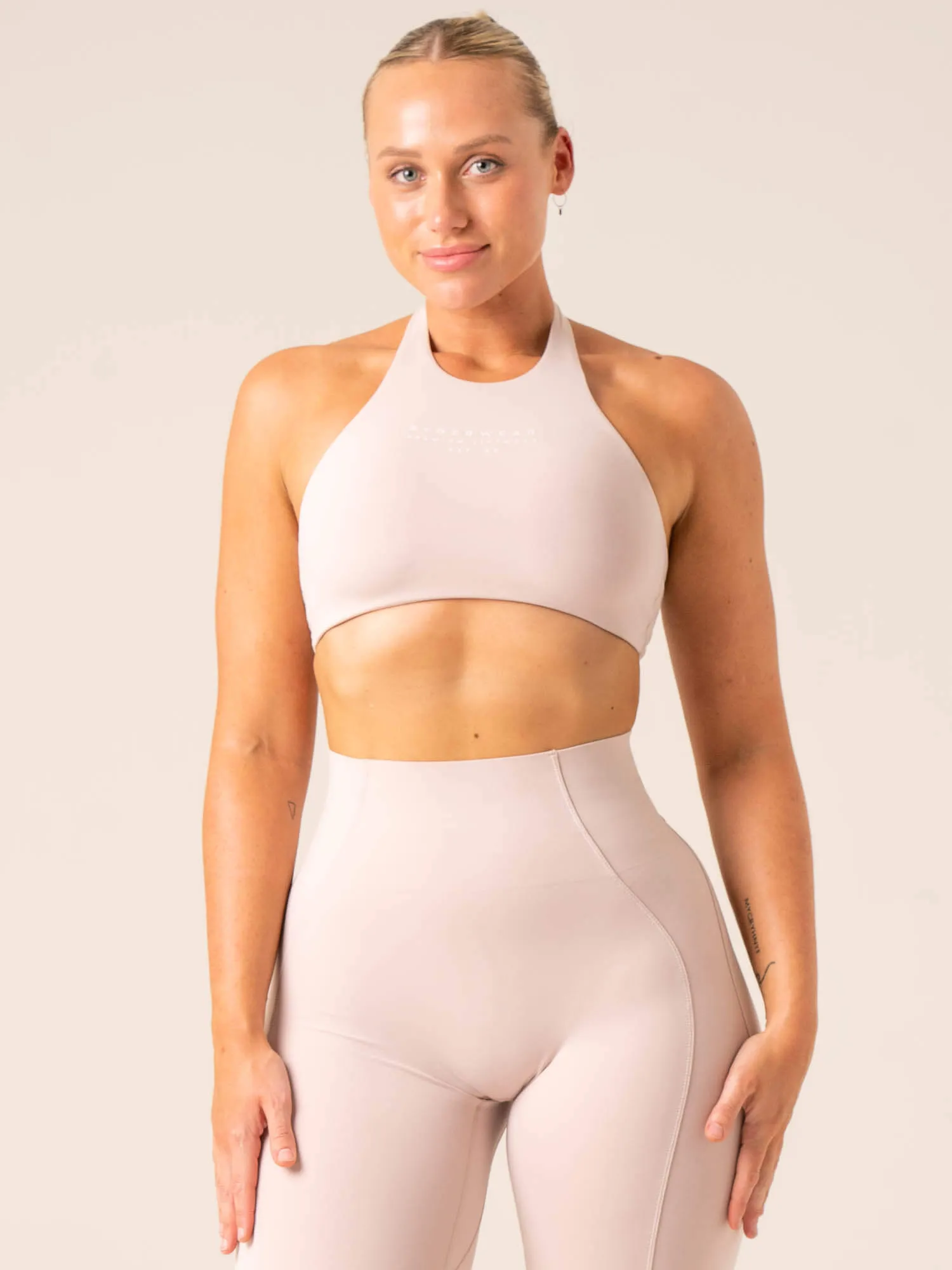 Stride Halter Sports Bra - Chalk