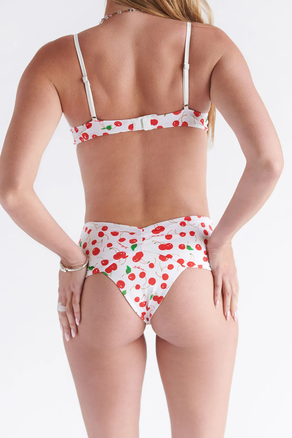 x SYDNEY SWEENEY Missy Cheeky Bikini Bottom - Cherry Bomb